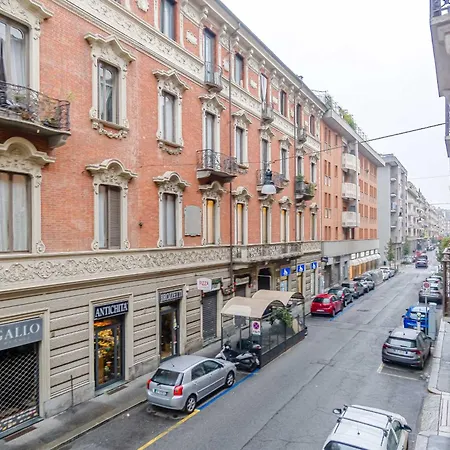 Guesthost - Centralissimo In Crocetta * Turin