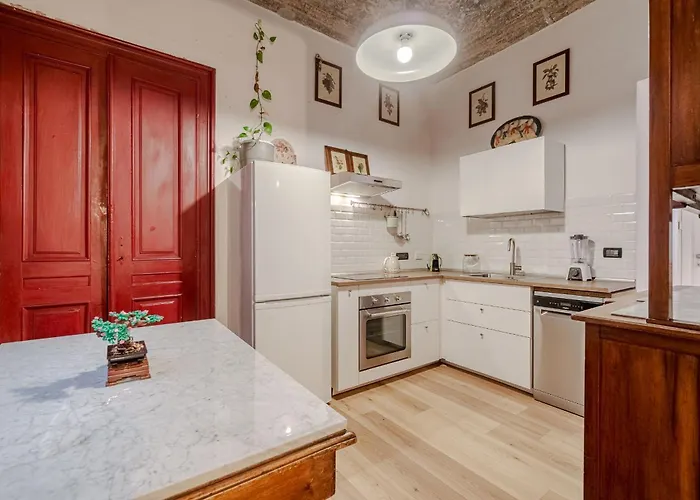 Guesthost - Centralissimo In Crocetta Apartment